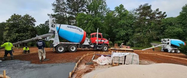 driveway-landscaping-00